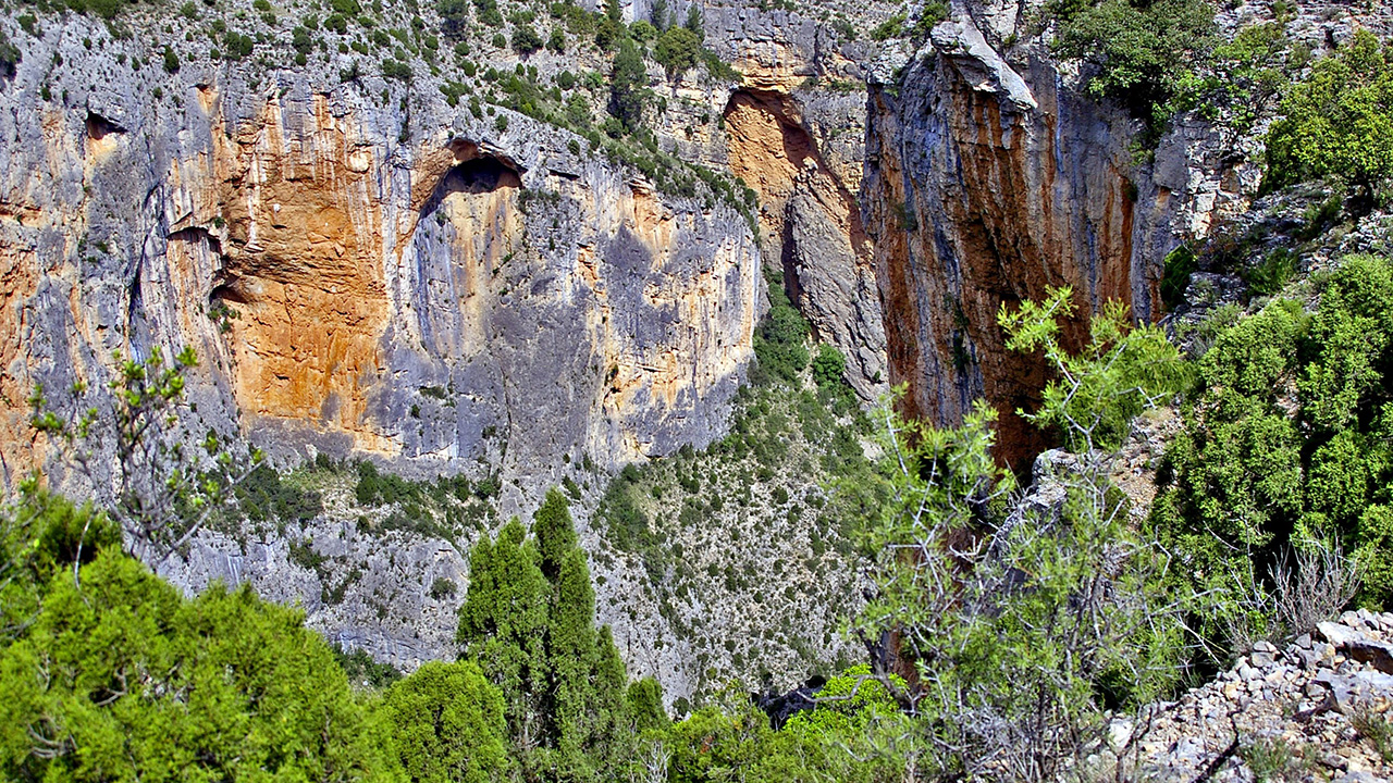 Aguas Termales En Montanejos